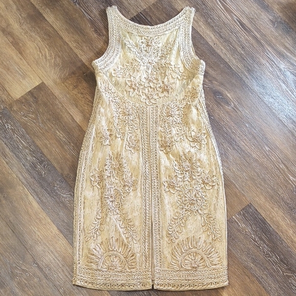 Sue Wong Elegant Gold Embroidered Midi Dress - Picture 3 of 5